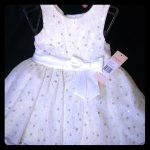 Girls formal White Dress